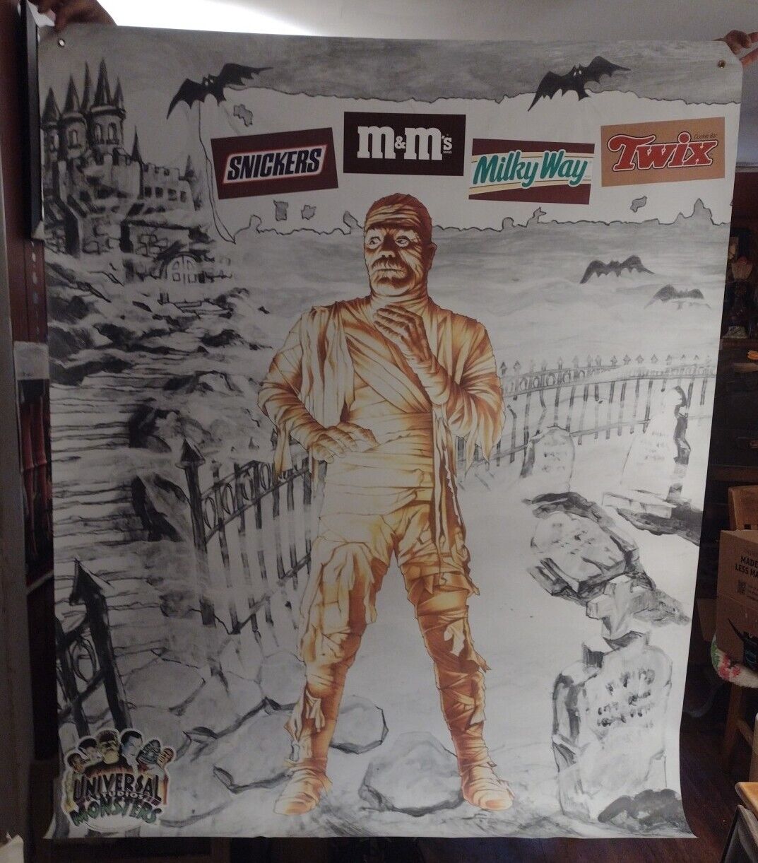 \'91 Universal Monsters Display M&M-Mars Halloween Candy XL Posters Wolfman Mummy