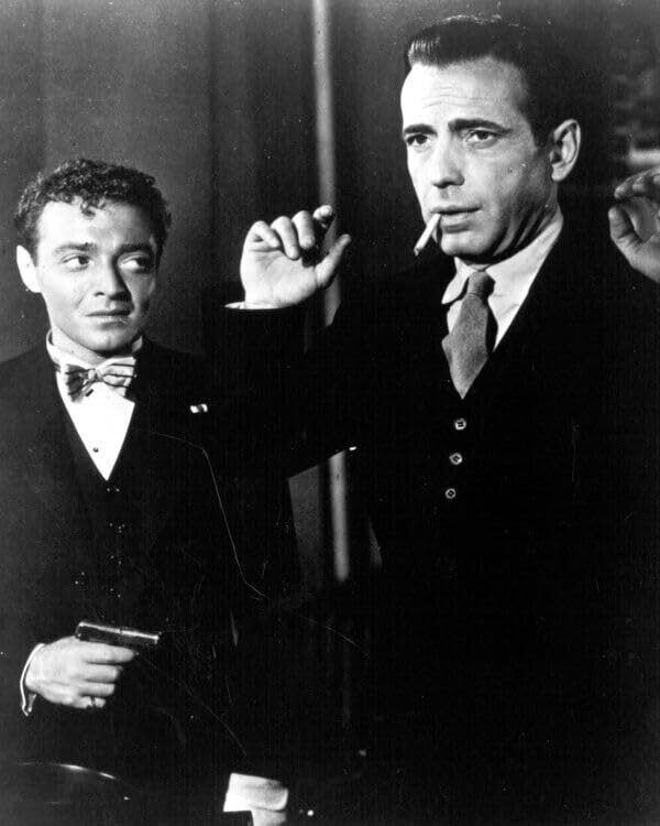 The Maltese Falcon Peter Lorre holds gun on Humphrey Bogart 24x36 Poster