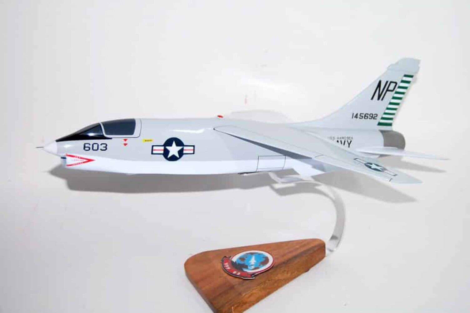 VFP-63 Eyes of the Fleet RF-8 (1968) Model,Vought F-8 Crusader,18