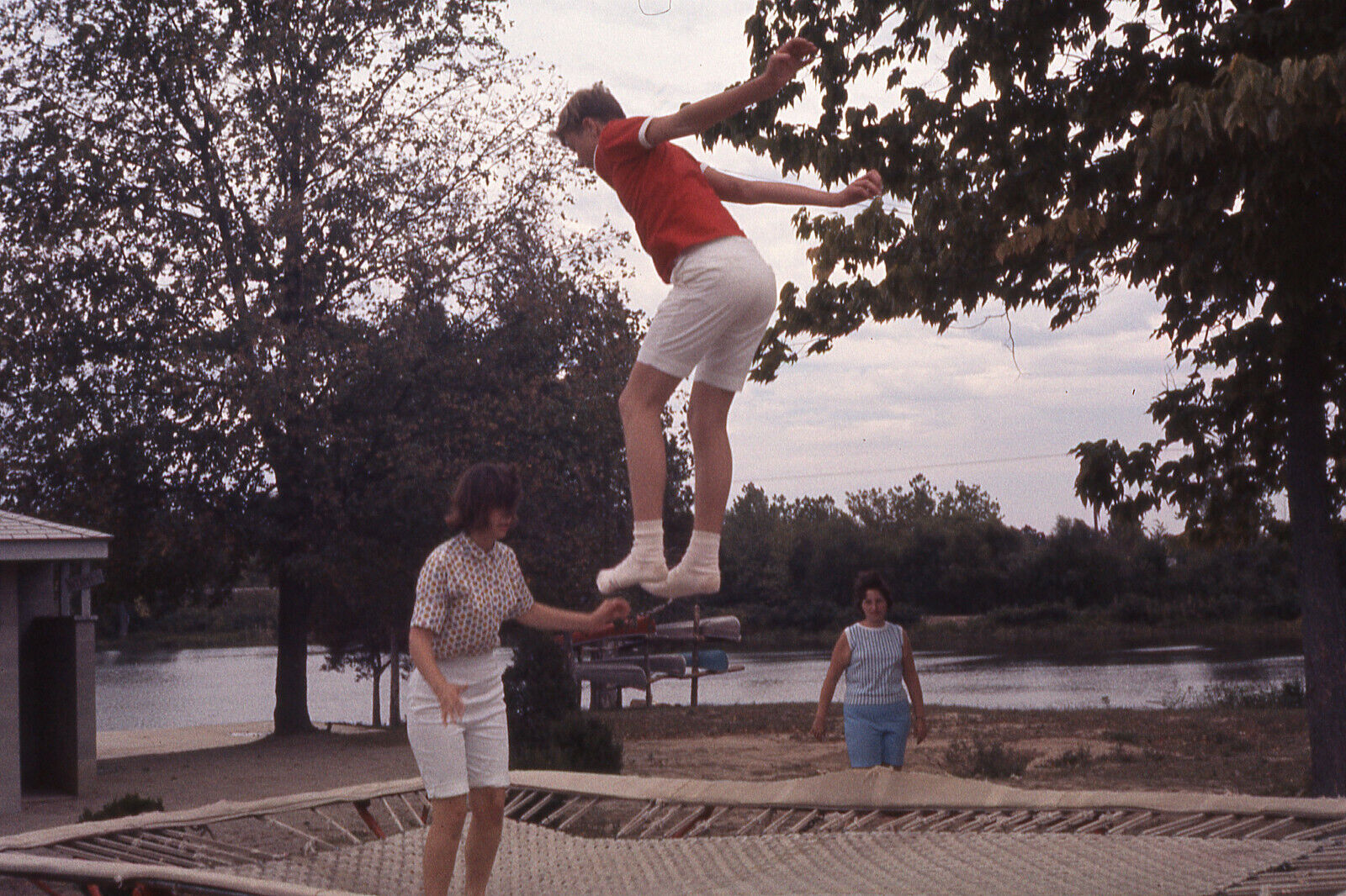 TEENAGE BOY & GIRL JUMPING ON A TRAMPOLINE 1965 PHOTO SLIDE #2