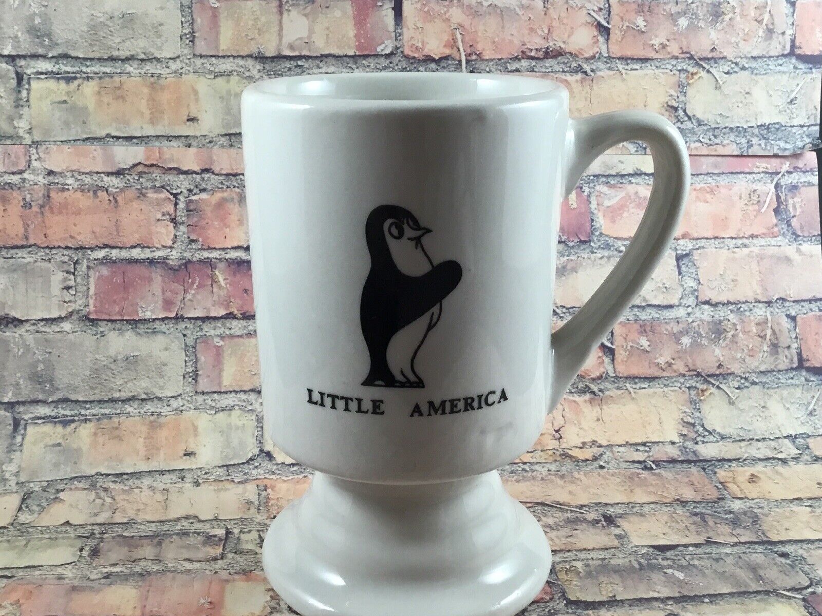  Penquin Little America WY Emperor the Penguin I-80 Footed Coffee Cup Mug 8 Oz