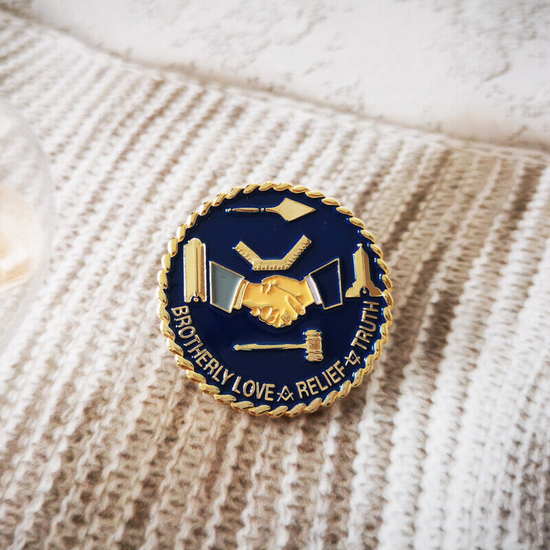 Masonic Lapel Pins Freemasonry Badge Mason Freemason BLM16 Size 3.2cm Handshake 