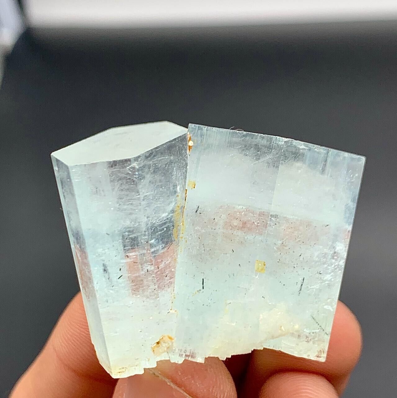 164 Cts Terminated Aquamarine Crystal From Skardu Pakistan