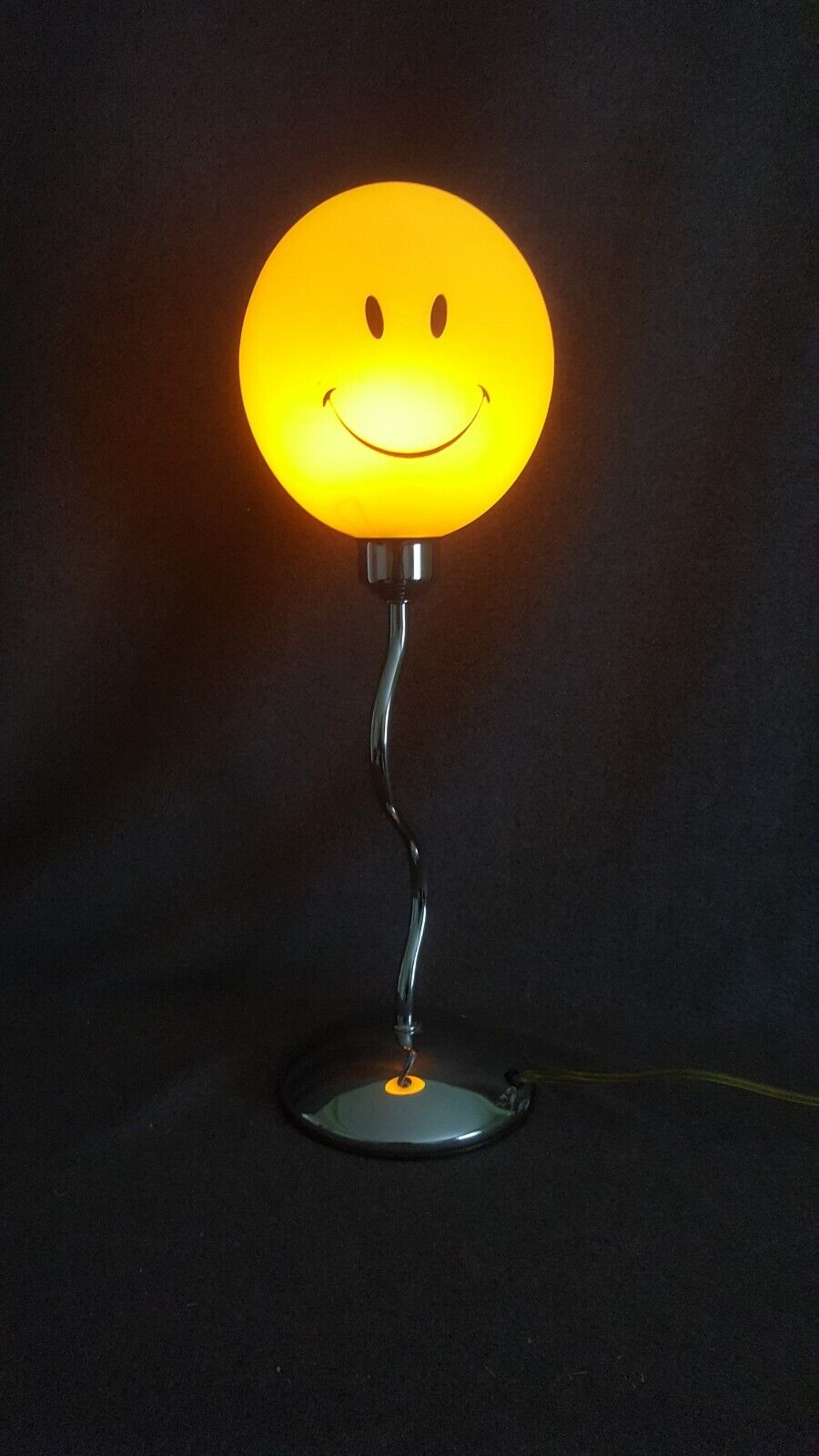 Vintage Smiley Face Lamp 60's/70's Metal Smiley Lamp *WORKS*