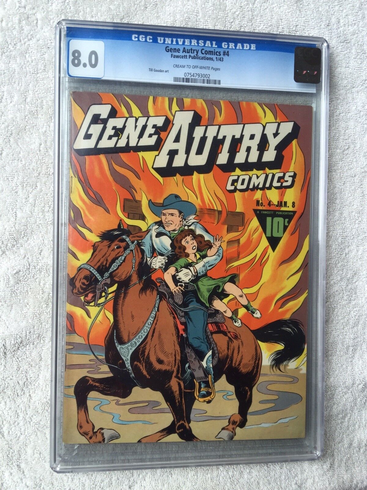 Gene Autry Comics #4 CGC 8.0  Jan 1943 a 68 page classic & FREE color photocopy