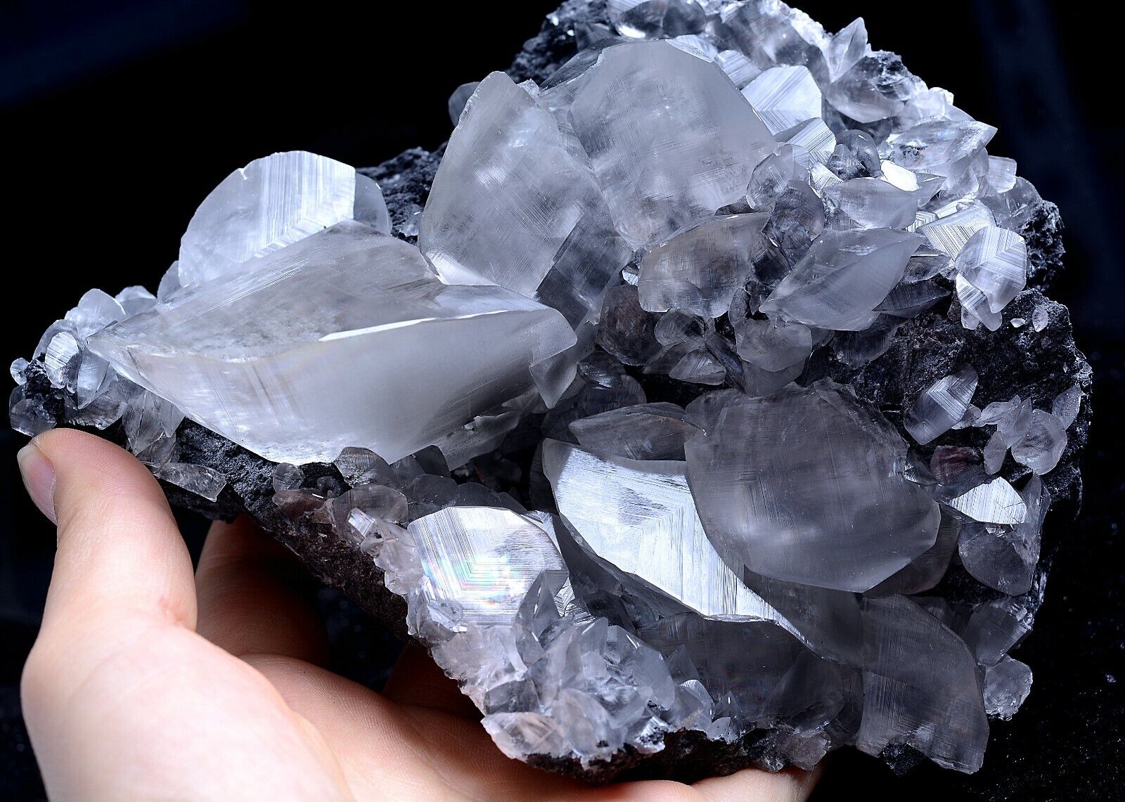 902g Natural Transparent Complete Calcite Mineral Specimen / China