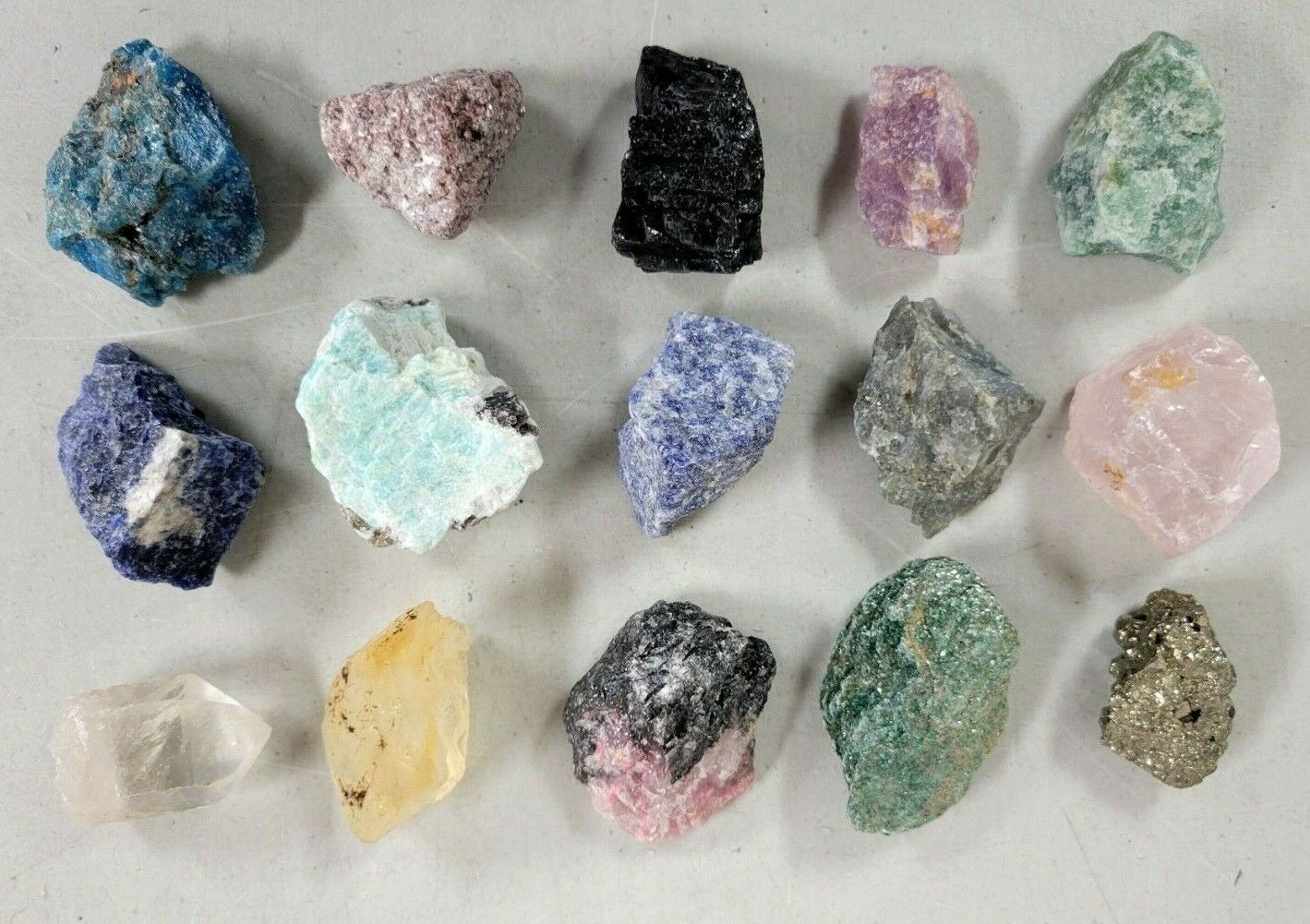 15 Raw Crystals Set - Rough Gemstones Assorted - Mixed Lot Healing Crystals Bulk