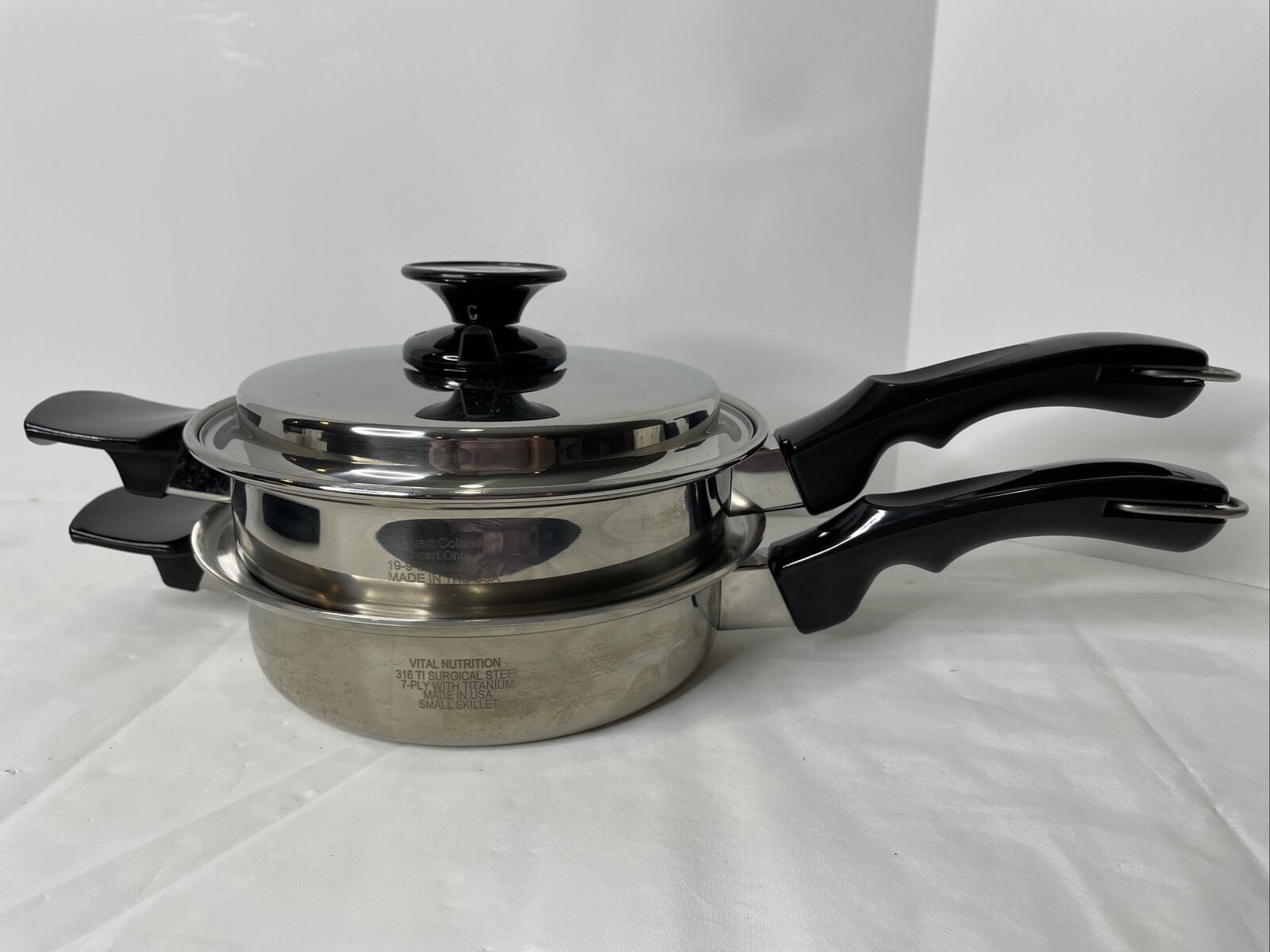 VITAL NUTRITION 3 QUART Colander Steamer Pan Set With LID Surgical Steel USA