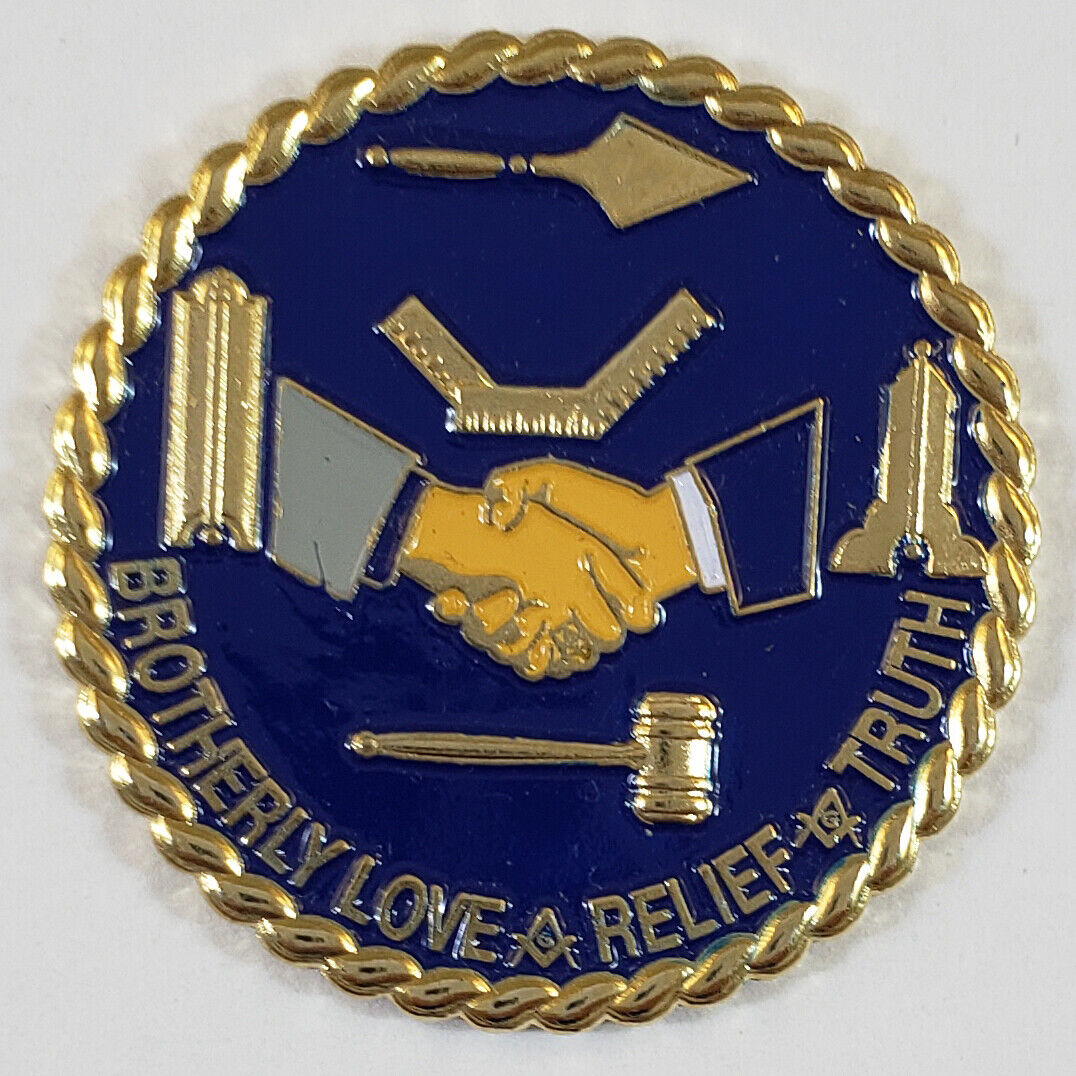 Masonic Handshake Large Lapel Pin Mason (SCA-2025) Freemason