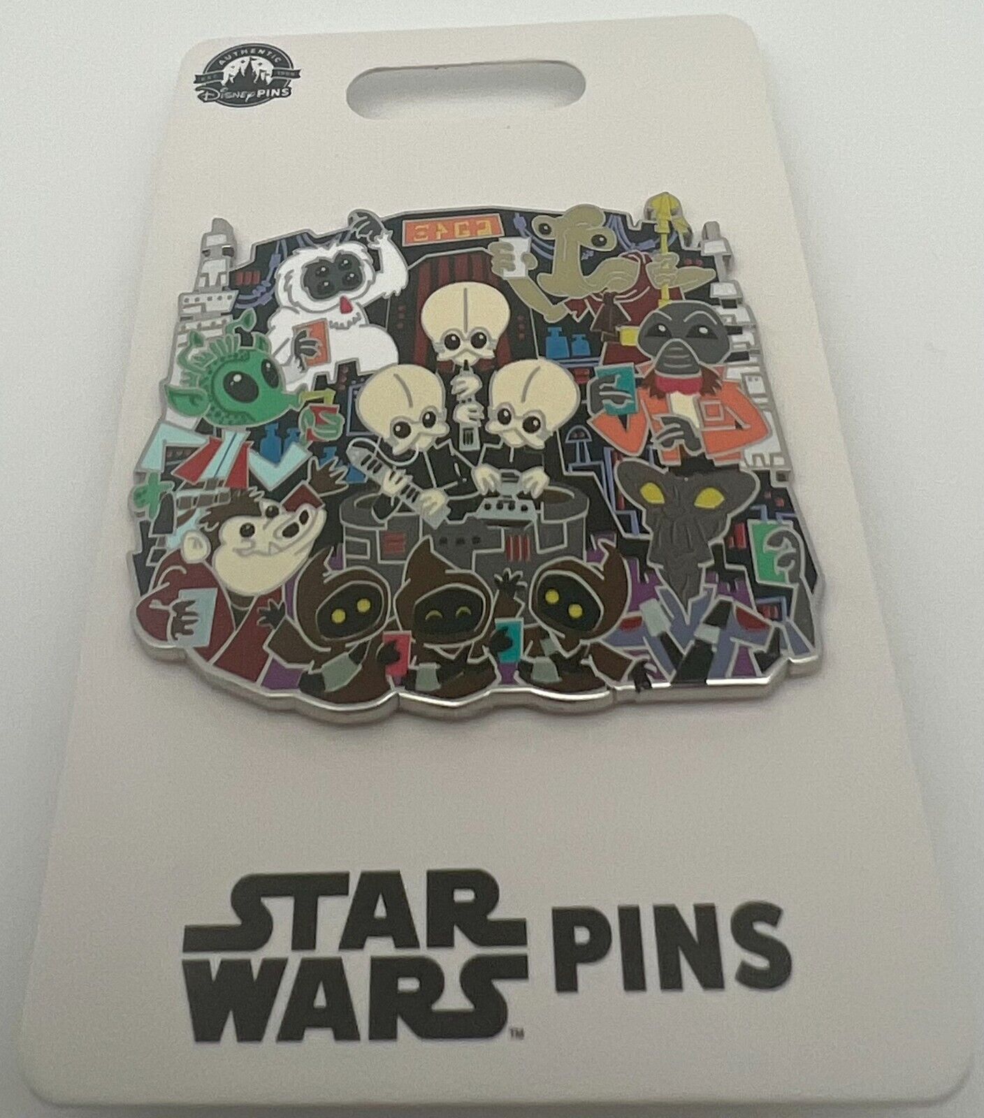 DISNEY STAR WARS A NEW HOPE CANTINA SUPPORTING CAST PIN