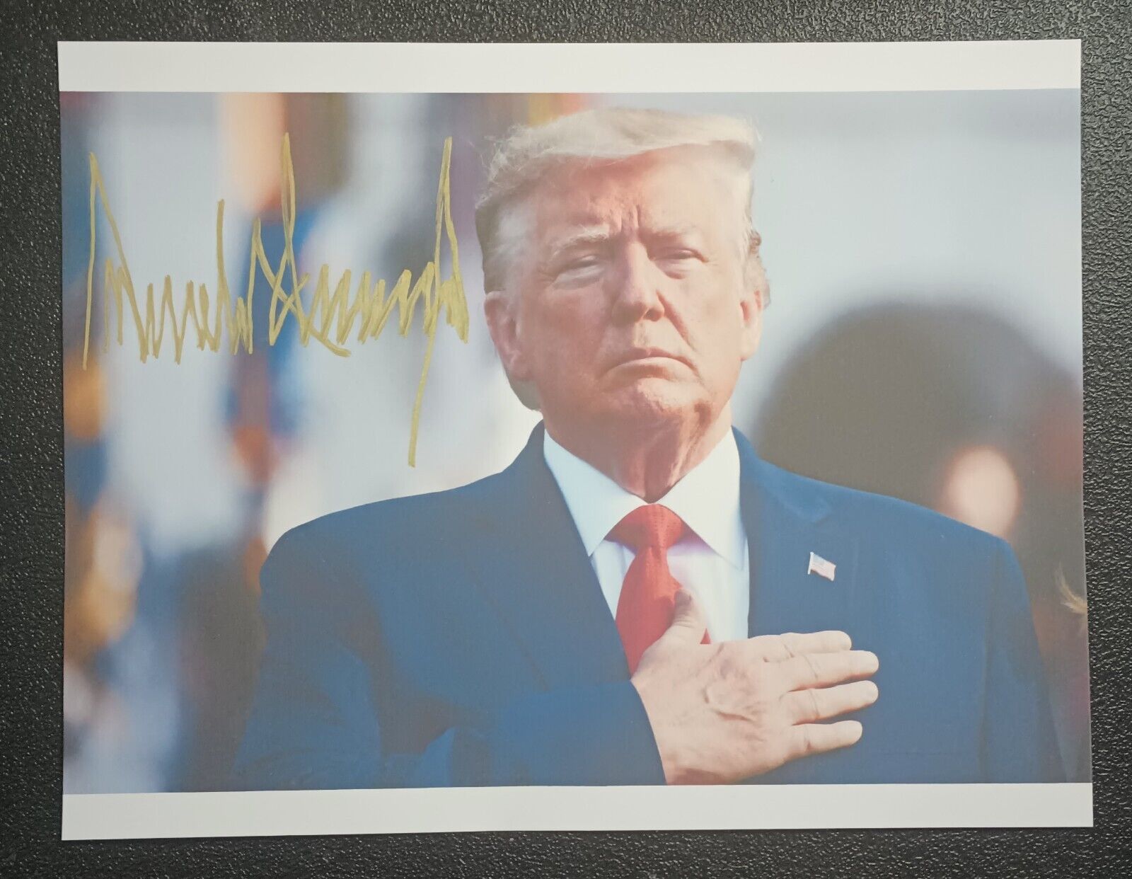Donald Trump Autograph, signed with his signature Gold Marker In Person