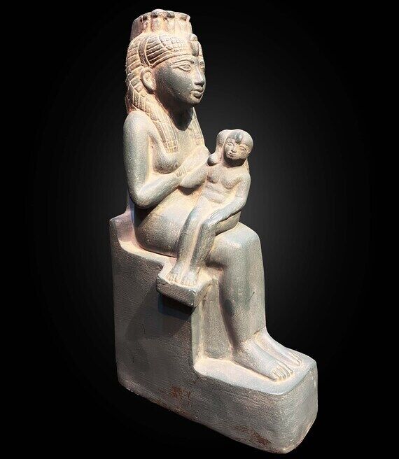 Egyptian ISIS Goddess Breast feeding God Horus