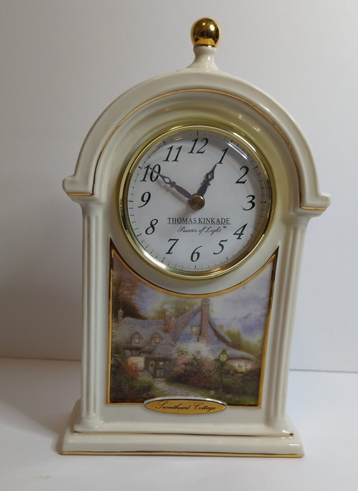 Thomas Kinkade Painter of Light Sweetheart Cottage Mantel Clock