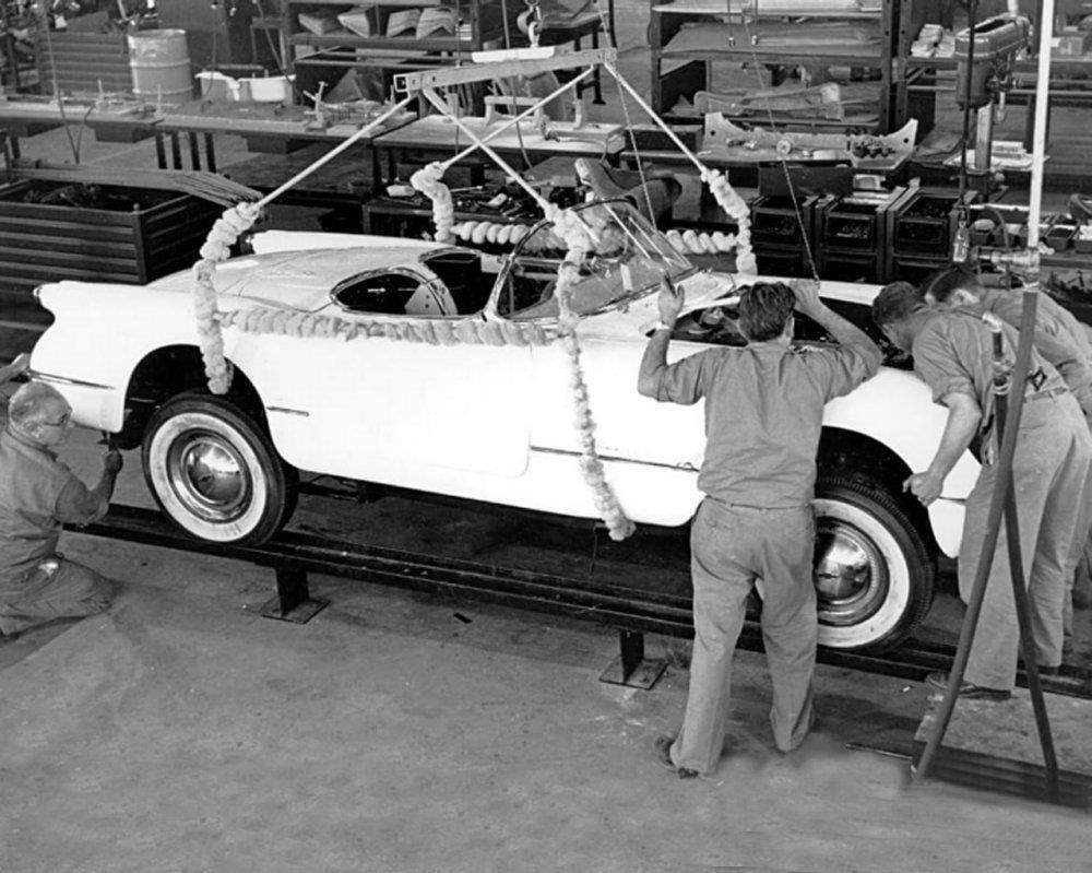 1954 CHEVROLET CORVETTE Body to Chassis Assembly Photo  (228-D)