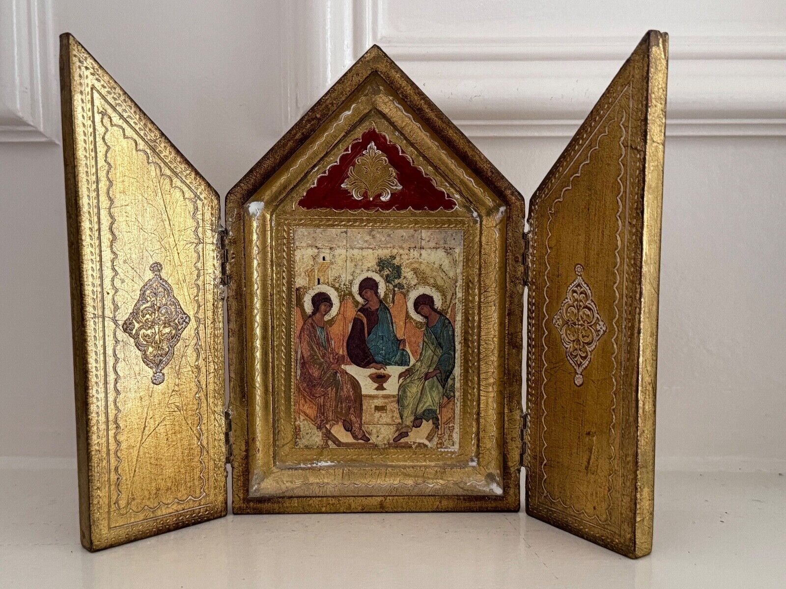 VINTAGE ITALIAN RELIGIOUS TRIPTYCH MADE IN ITALY (NEIMAN MARCUS)