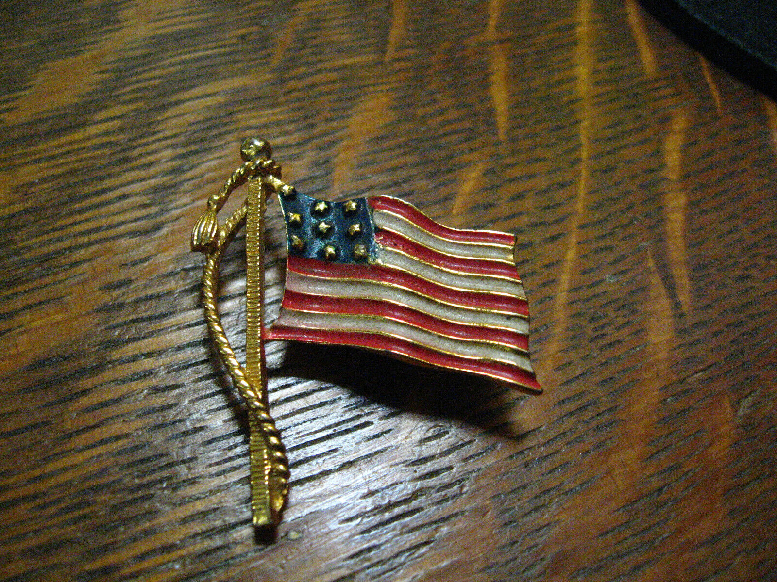 Old Glory American Flag Vintage Brooch - USA Patriotic Flagpole Gold Lapel Pin