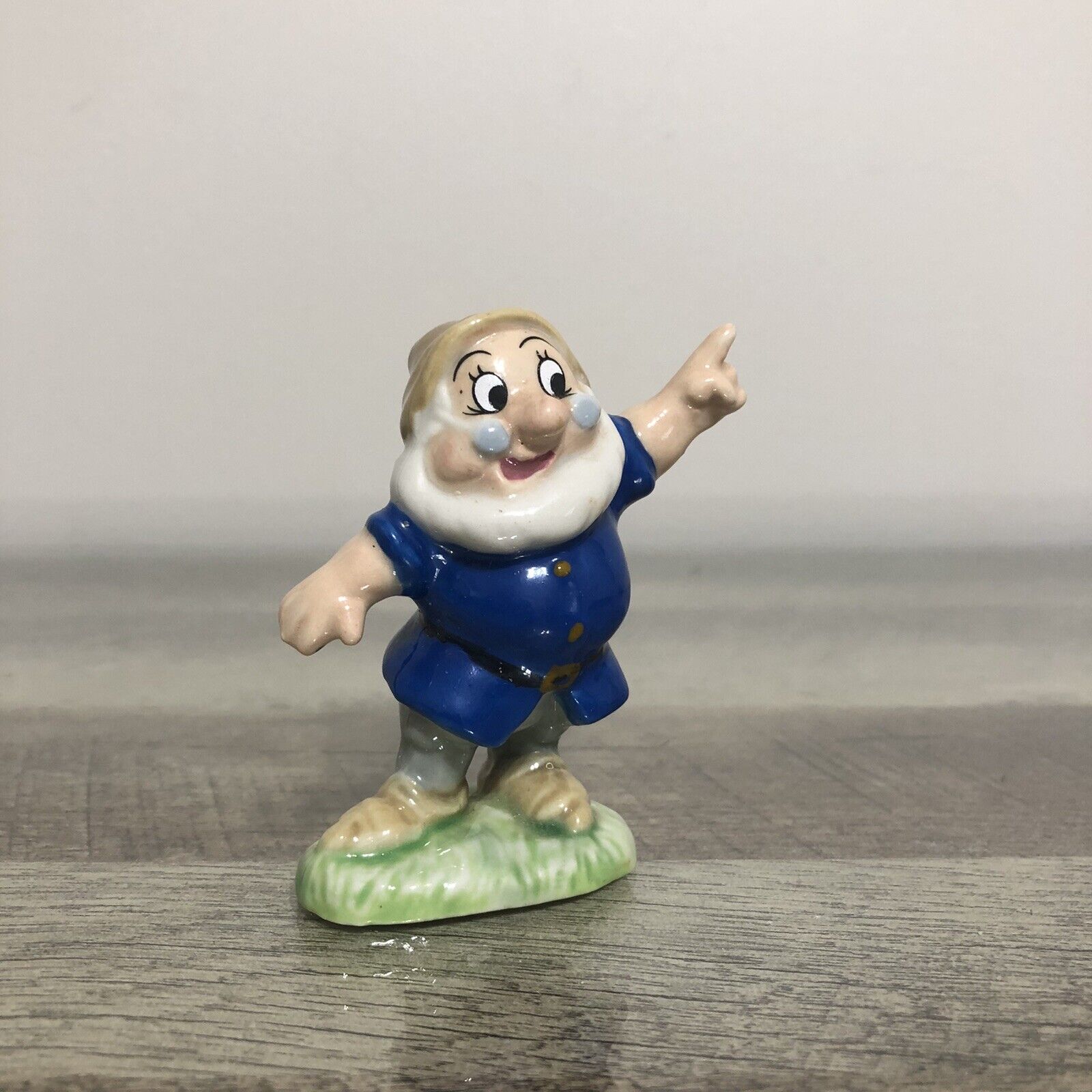 WADE England Walt Disney Productions DOC Figurine Dwarf Figure