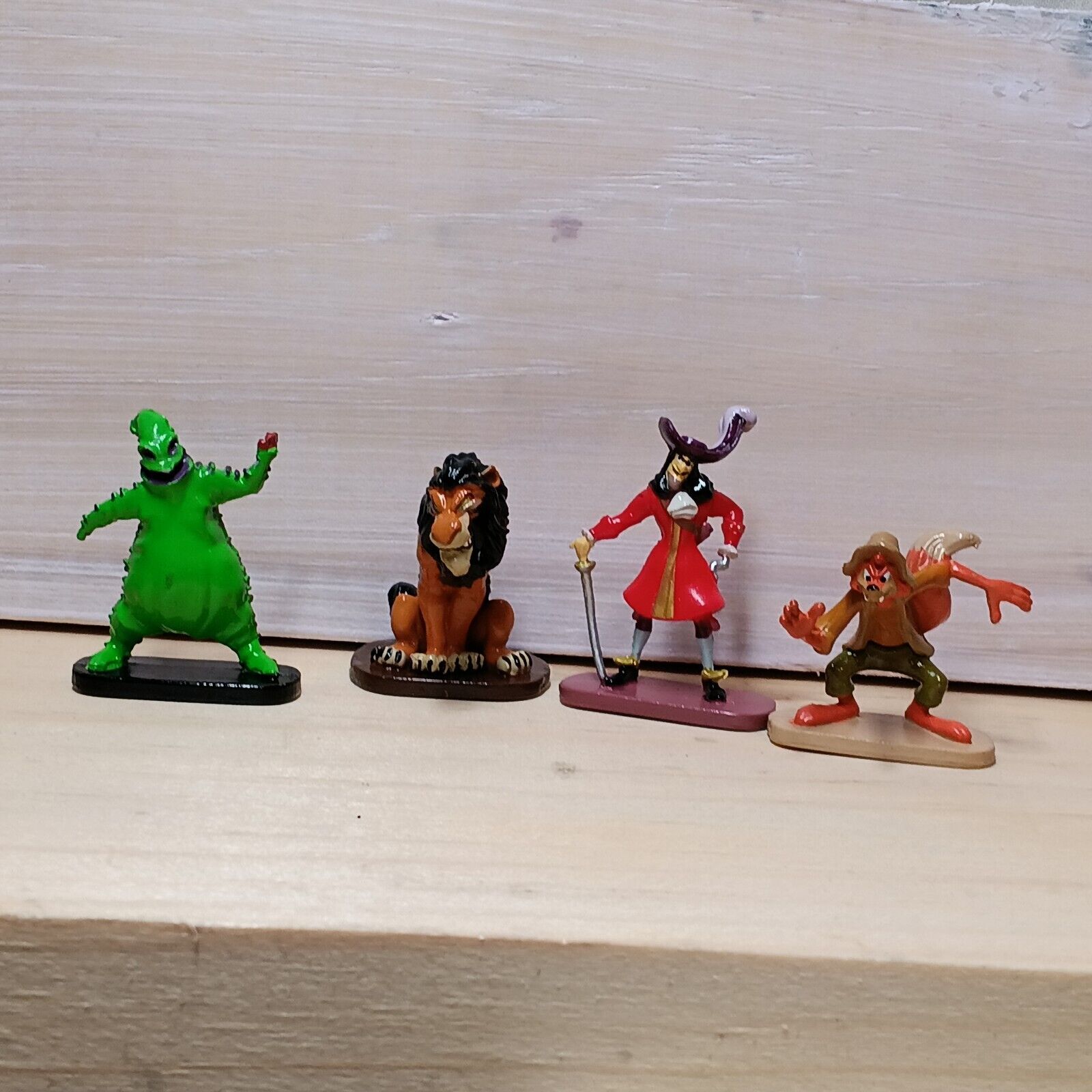 4 Disney Villain Series 13 Mini Figures Cpt Hook Brer Fox Scar Oggie Boogie Lot