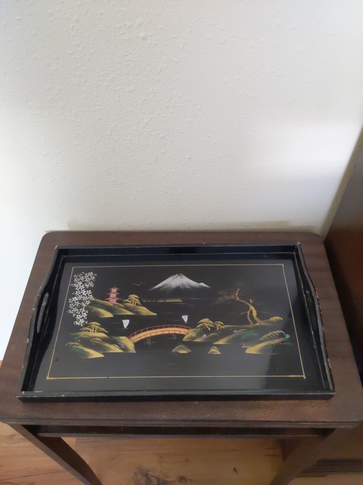 VTG MT. FUJI Japanese Japan Mother of Pearl Inlay Lacquered Tray 18\