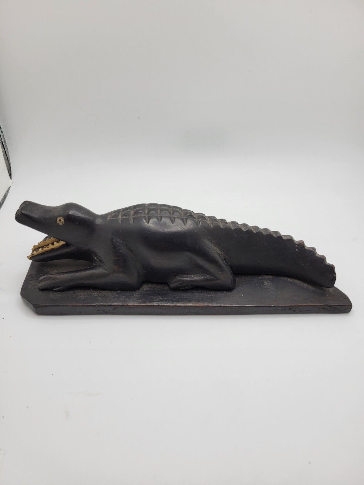 Vintage Hand Carved Wooden Japanese Art Deco Alligator Great Gift 