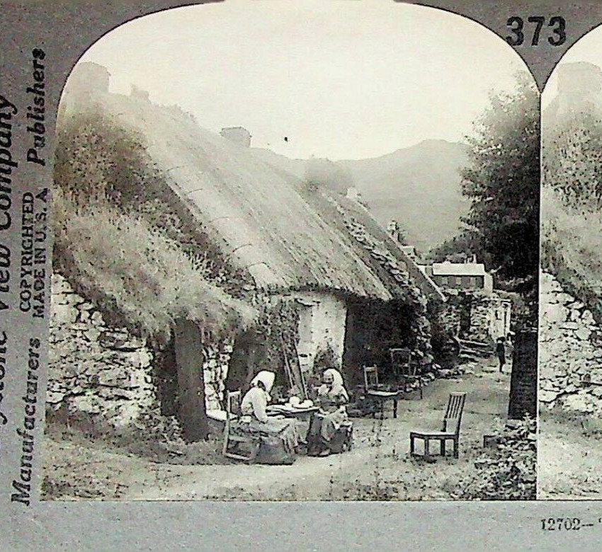 Peasant Thatch Roof Cottages Scotland Photograph Keystone Stereoview Card
