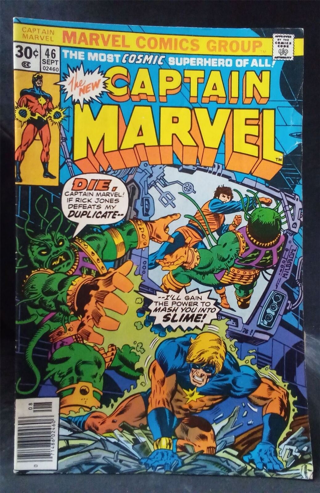 Captain Marvel #46 1976 Marvel Comics Comic Book 