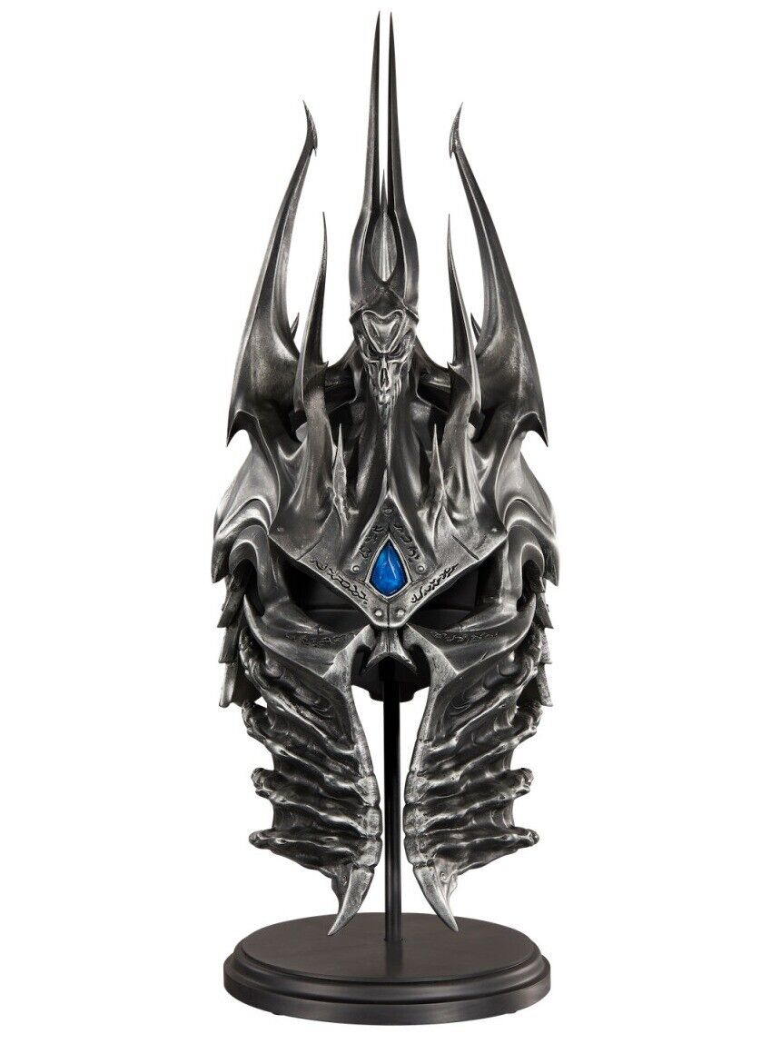 WOW World of Warcraft The Lich King\'s Helmet Statue Figure Blizzard Authentic