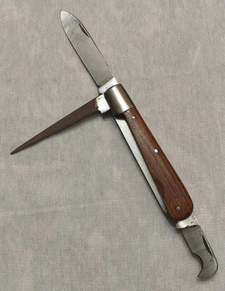 RARE Pocket Knife  German WEHRMACHT Marked \