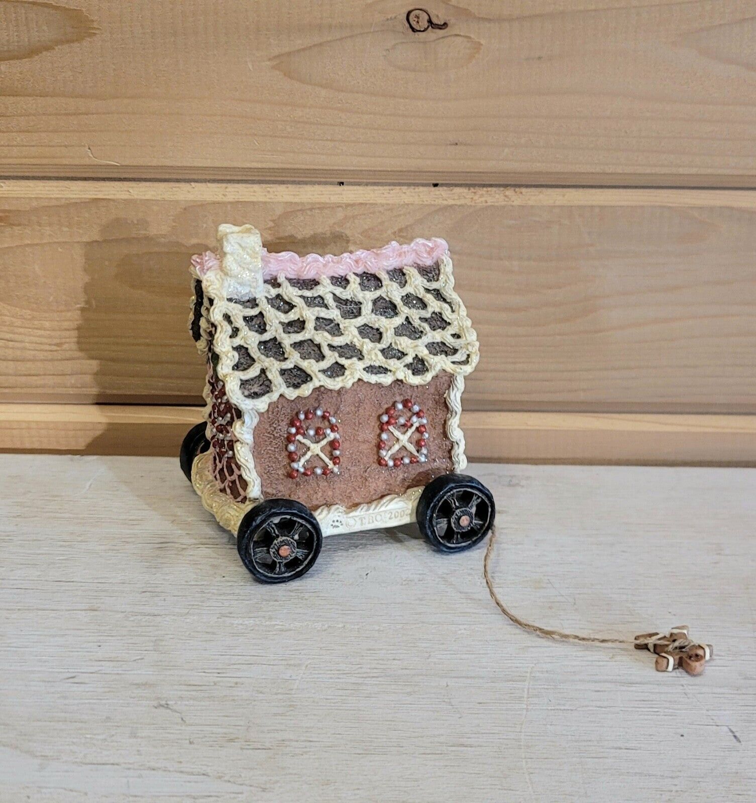 Christmas Gingerbread Pull Toy Decoration TCB Vintage 2002