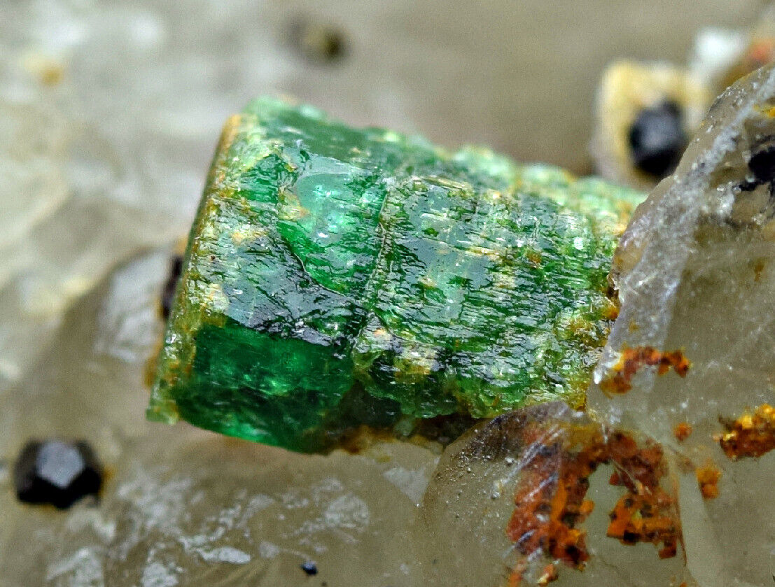 282 Gram Green Emerald Crystal With Pyrites On Quartz From Panjshir Afghanistan