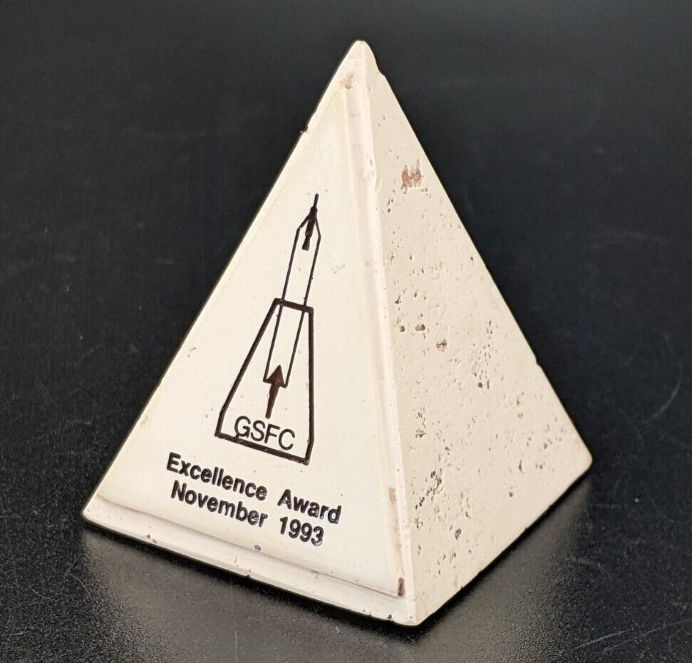 Goddard Space Flight Center NASA CFC Pyramid Excellence Award 1993 Vintage