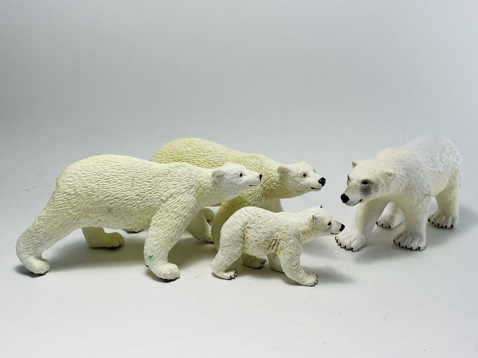 Safari Ltd & Battat Polar Bear Adults & Cub Figure Toy Arctic Ocean Animal 97-08
