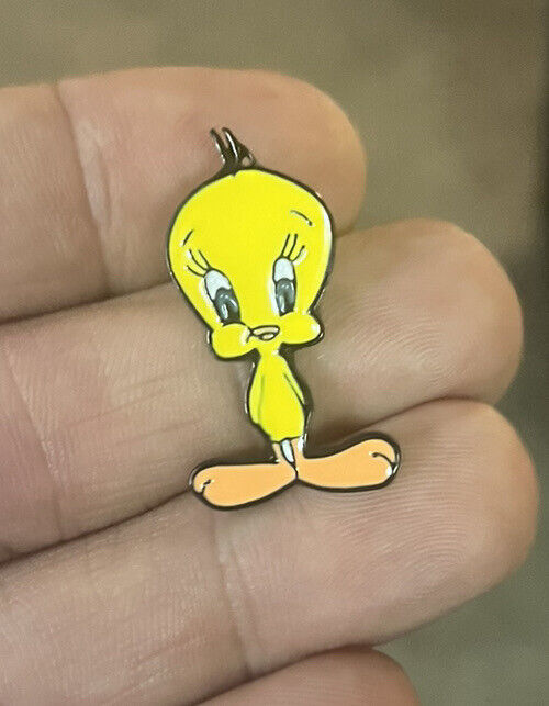 Tweety Bird enamel pin NEW looney tunes WB cartoon retro hat lapel bag