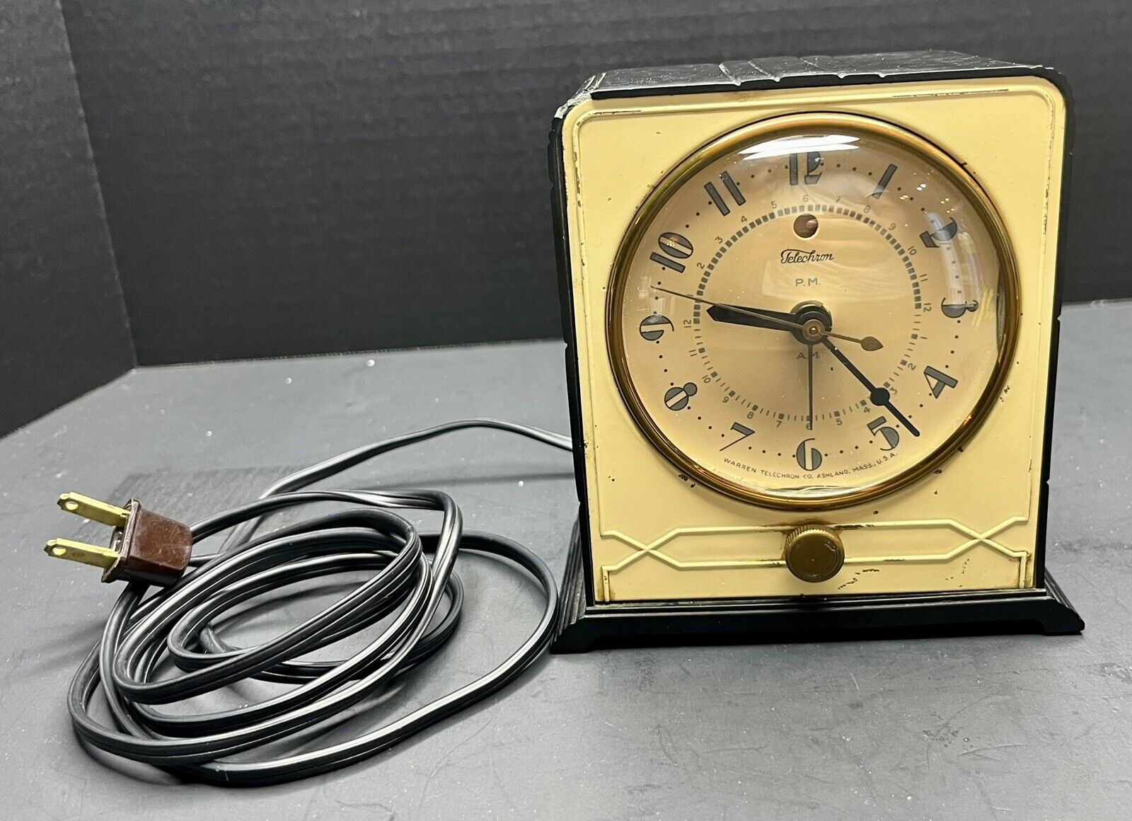Vintage 1920s Warren Telechron Co. Electric Clock 7F01 Art Deco Lighted Works