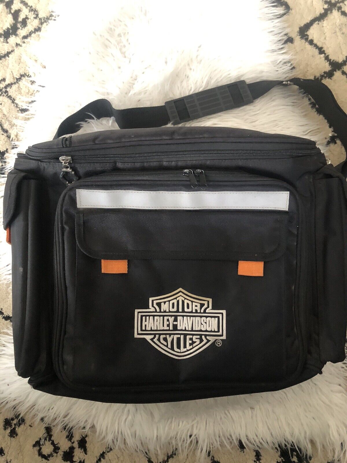 Harley Davidson Picnic Set Black Insulated Travel Cooler Bag W/ Supplies.