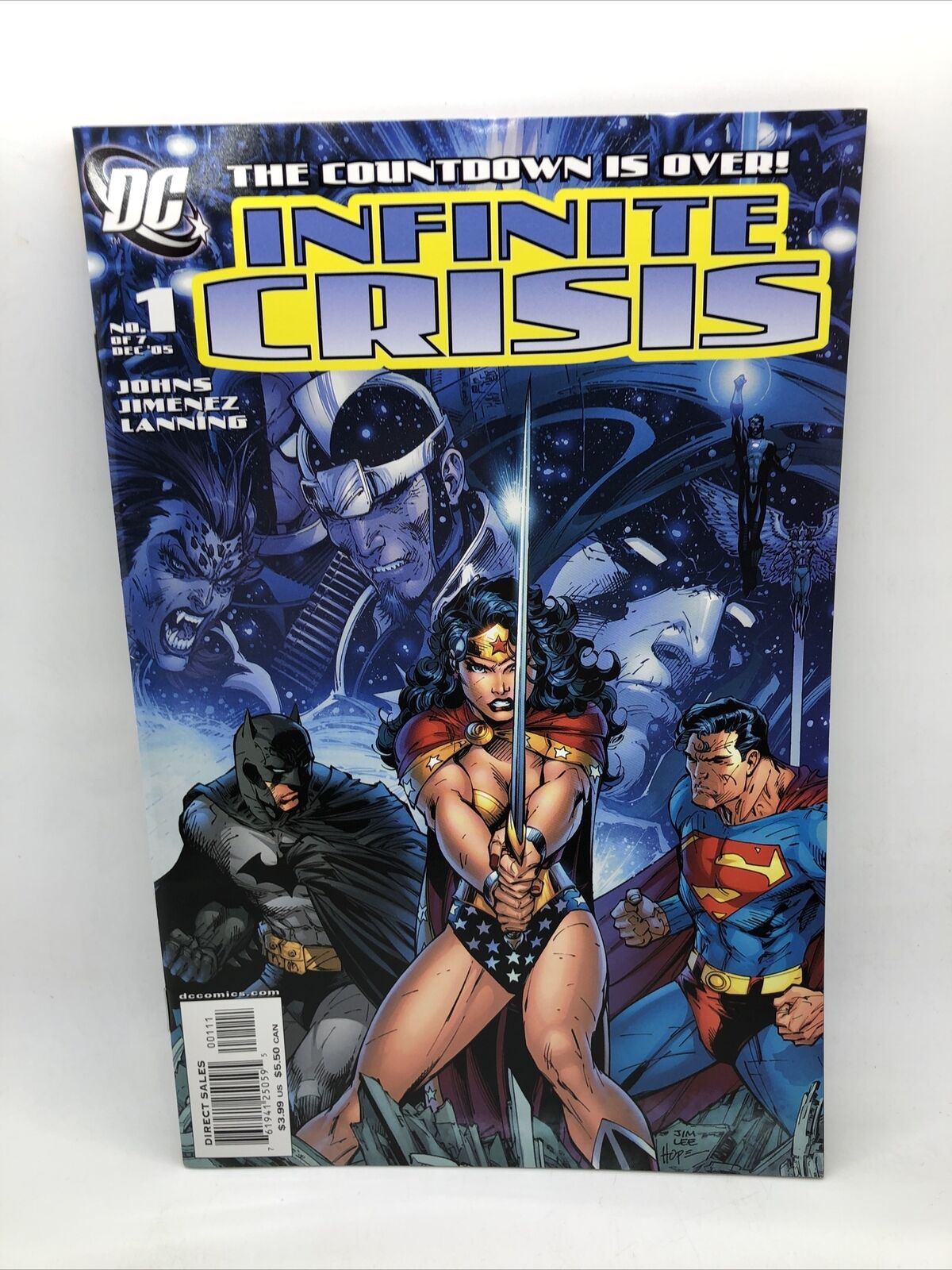 Infinite Crisis #1 Newsstand Variant - 2005