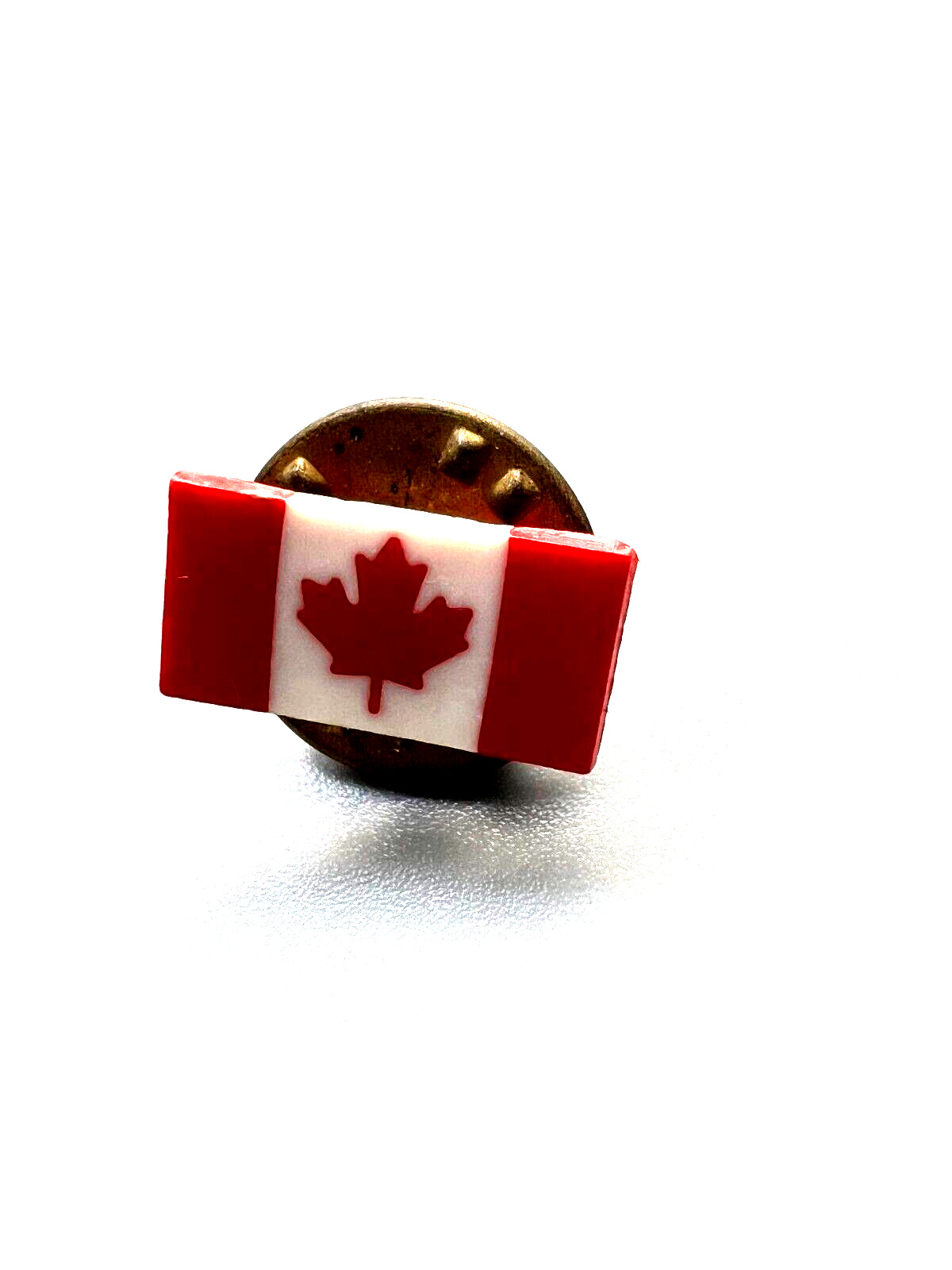 Vintage Country of Canada Flag mini pin-back