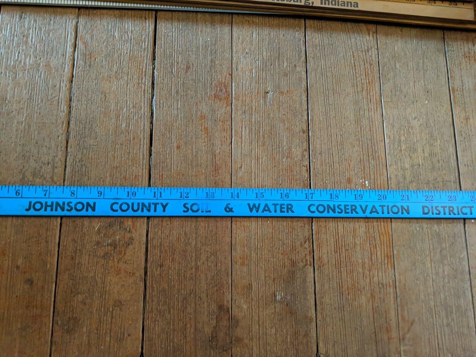 BLUE JOHNSON COUNTY SOIL & WATER 317-736-7291 T BY 2000 ADVERTISING YARD STICK