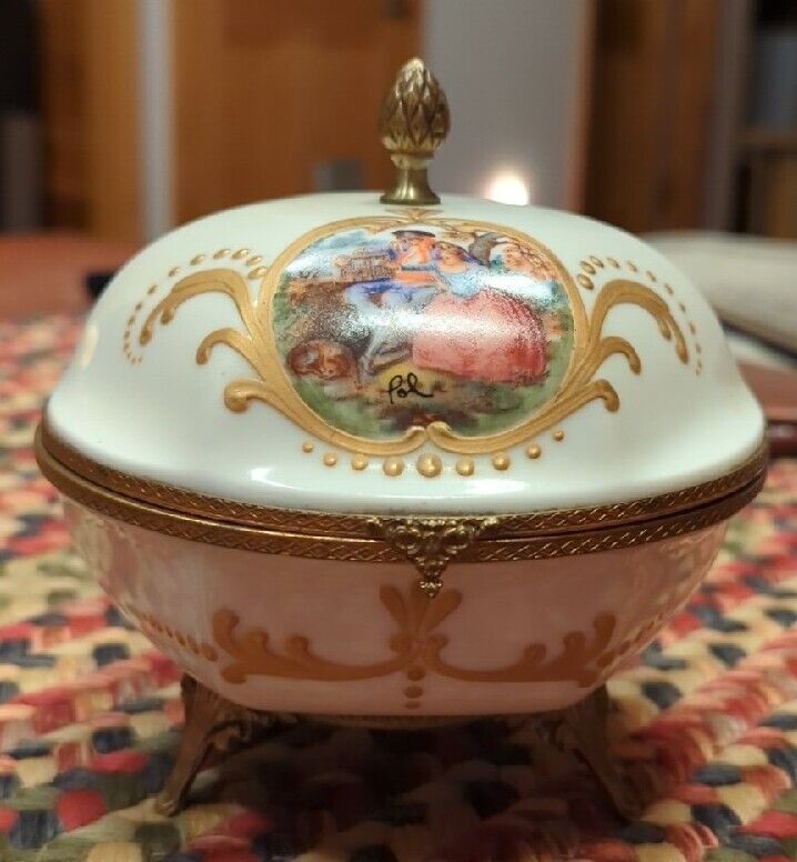 Vintage Dresser Organizer Trinket Box Footed Hand Painted Made In France
