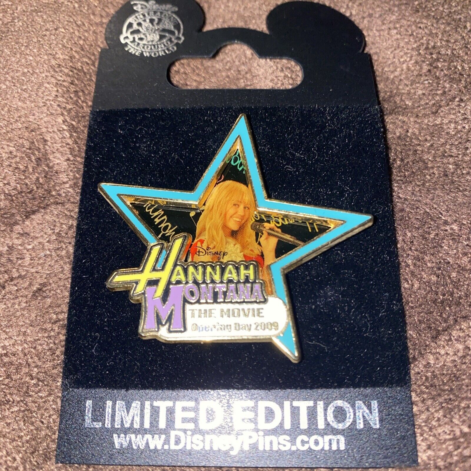 Disney Hannah Montana The Movie Opening Day 2009 Star Trading Pin, Limited /1500