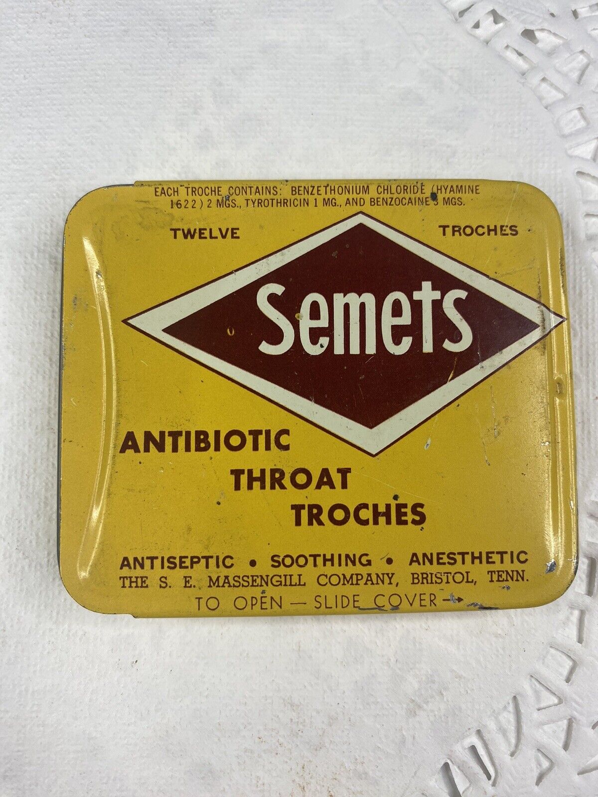 Vintage SEMETS Tin Antibiotic Throat Troches S.E. Massengill Slide Open Box