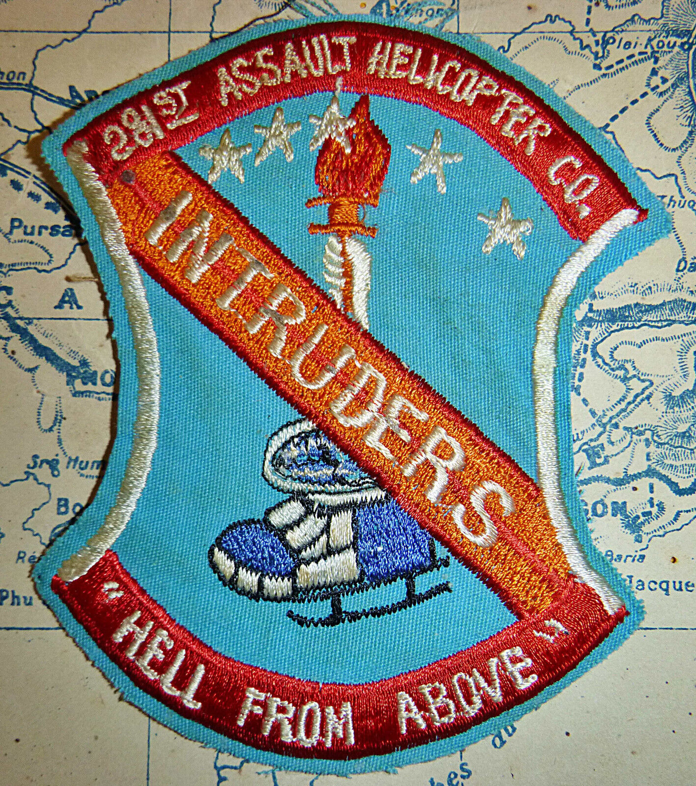 Original Patch - INTRUDERS - 281st AHC - Hell From Above - Vietnam War - M.769