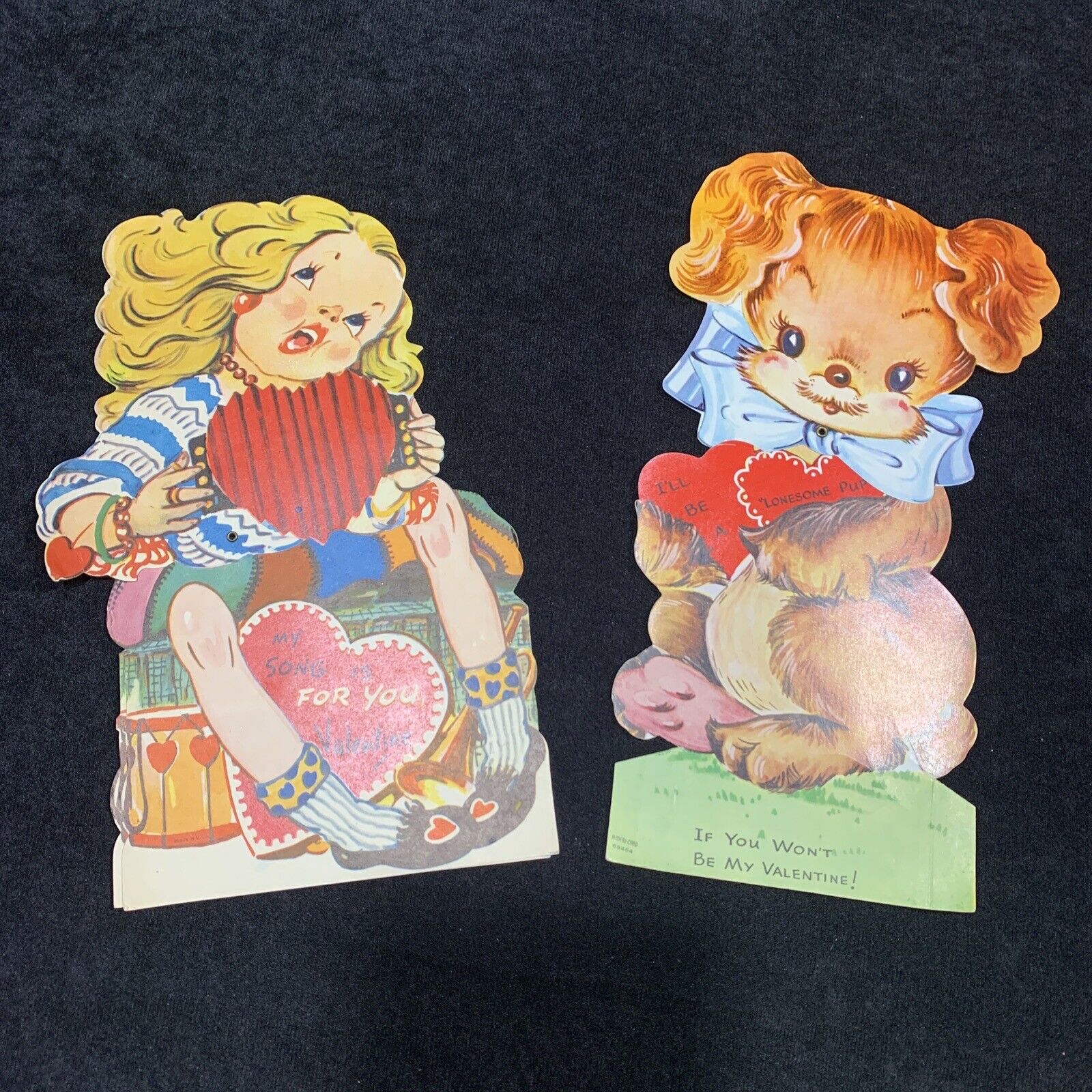 2 EXTRA LARGE Vtg Valentine\'s Day Cards Mechanical. Band & Puppy. 9.5 & 10 Inch.