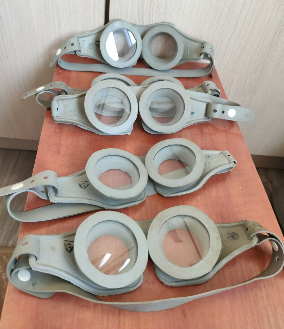 Goggles for chemical reaction,goggles for swimming Vintage USSR Soviet Russian