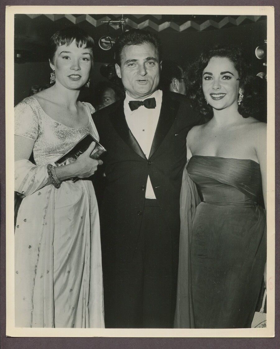 Elizabeth Taylor, Shirley MaClaine, Michael Todd Golden Globes 1957 Candid Photo