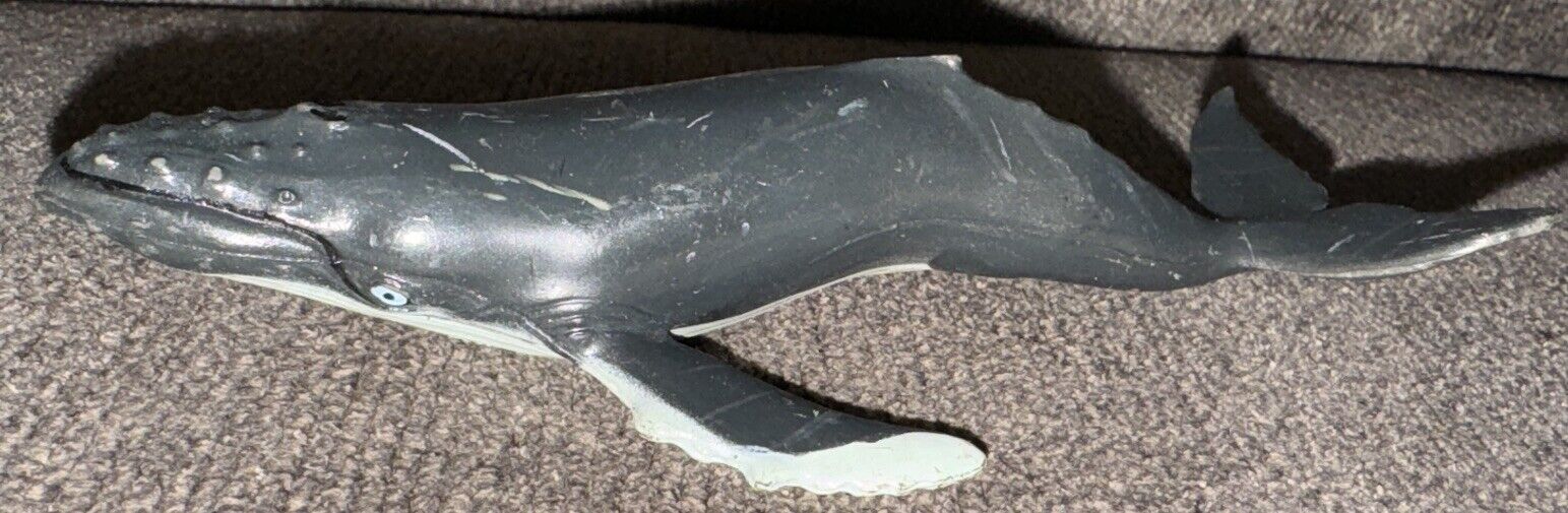 1992 Humpback Whale Monterey Bay Aquarium 6” Safari Ltd.