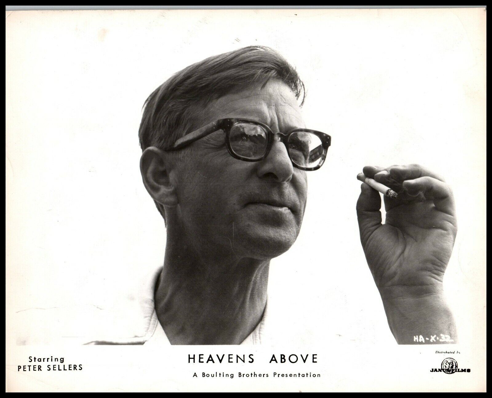 Peter Sellers in Heavens Above (1963) PORTRAIT ORIGINAL VINTAGE PHOTO M 69