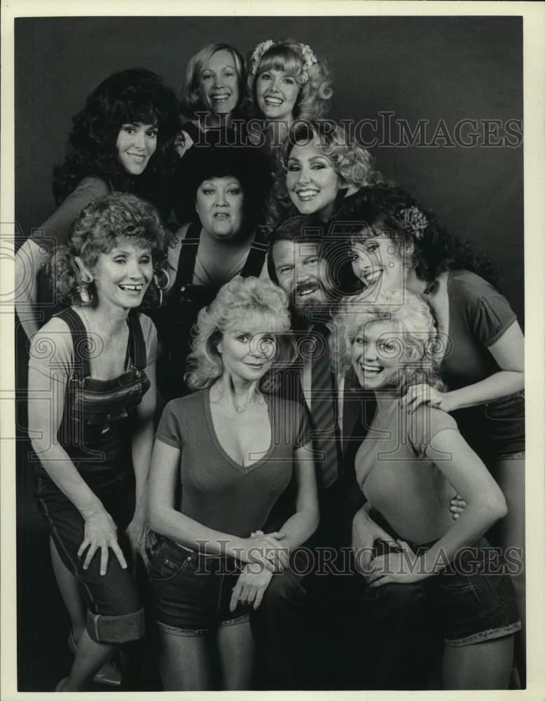 1994 Press Photo Singer Glen Campbell with co-stars for show. - hcp25479