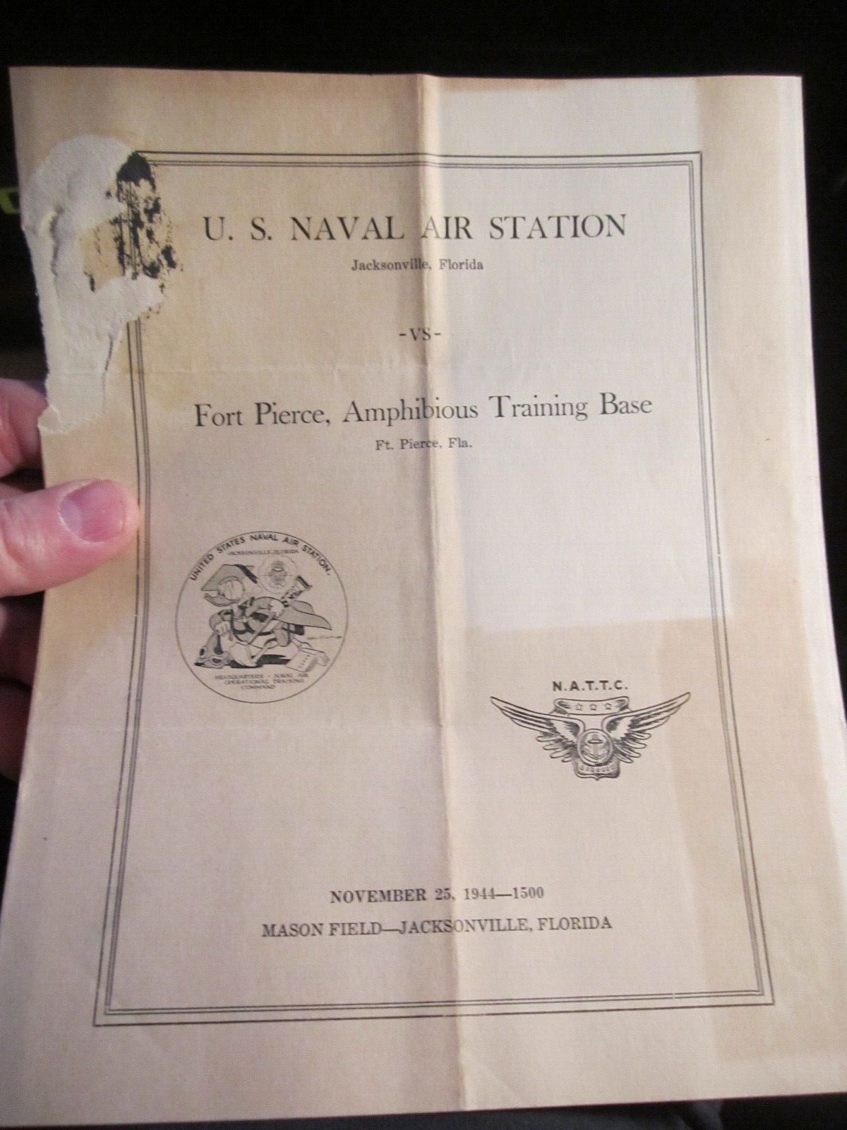 1944 U.S. NAVAL AIR STATION VS FORT PIERCE AMPHIBIOUS BASE FOOTBALL PROGRAM BB50