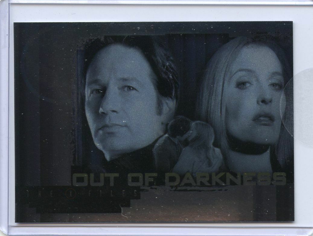 2008 INKWORKS X-FILES SEASON OUT OF THE DARKNESS CASE LOADER CARD #CL1